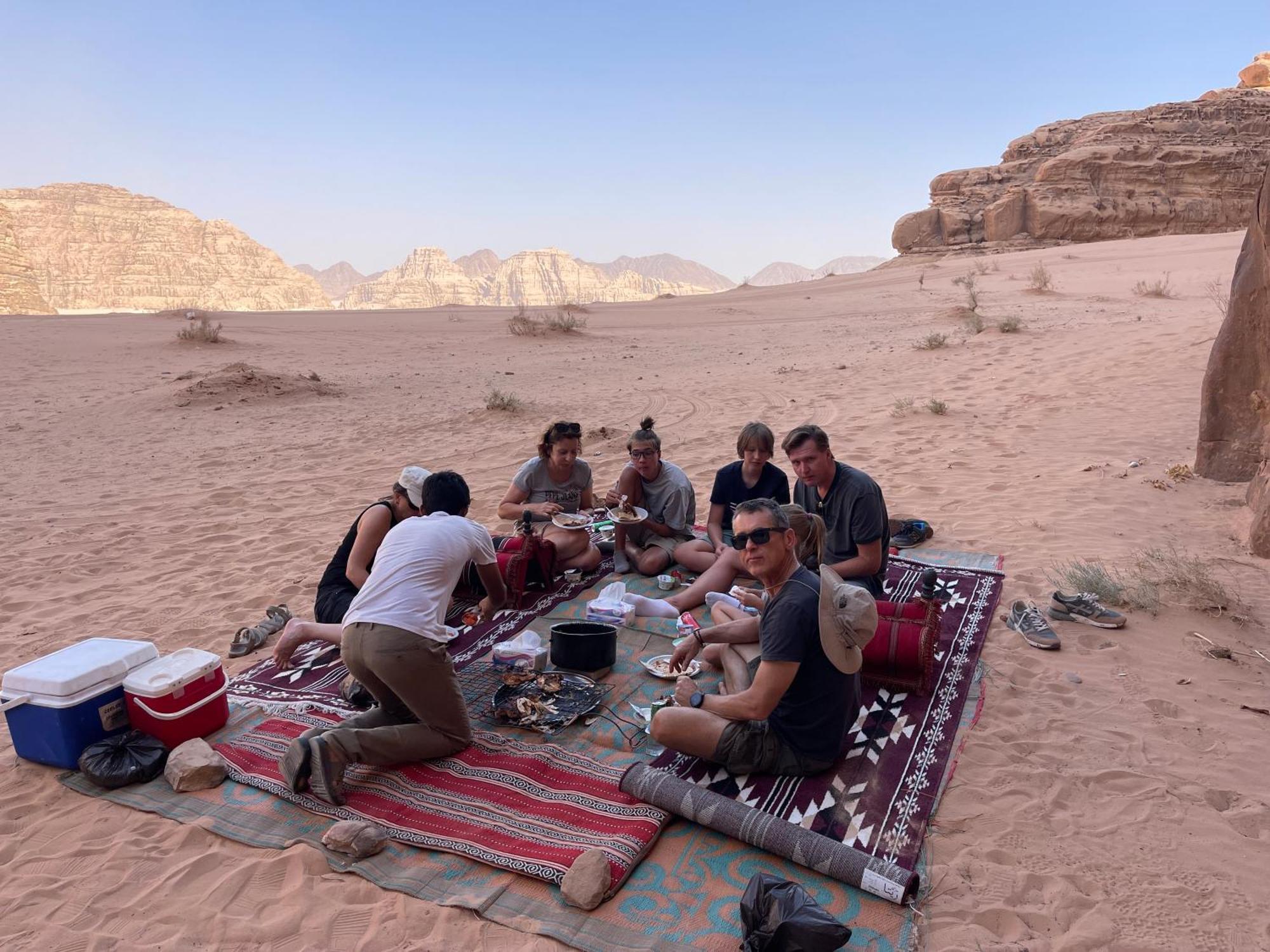Wadi Rum Magic Camp Екстериор снимка